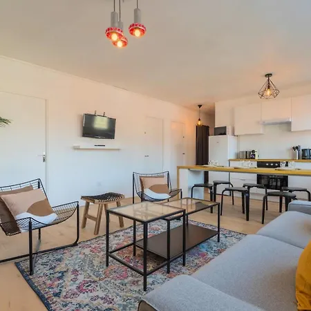 Appartement 3 Bedroom Near Chu And Center